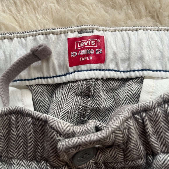 Levi’s Men’s XX Chino EZ-Waist Taper Pants – Herringbone – Size M - Picture 5 of 8